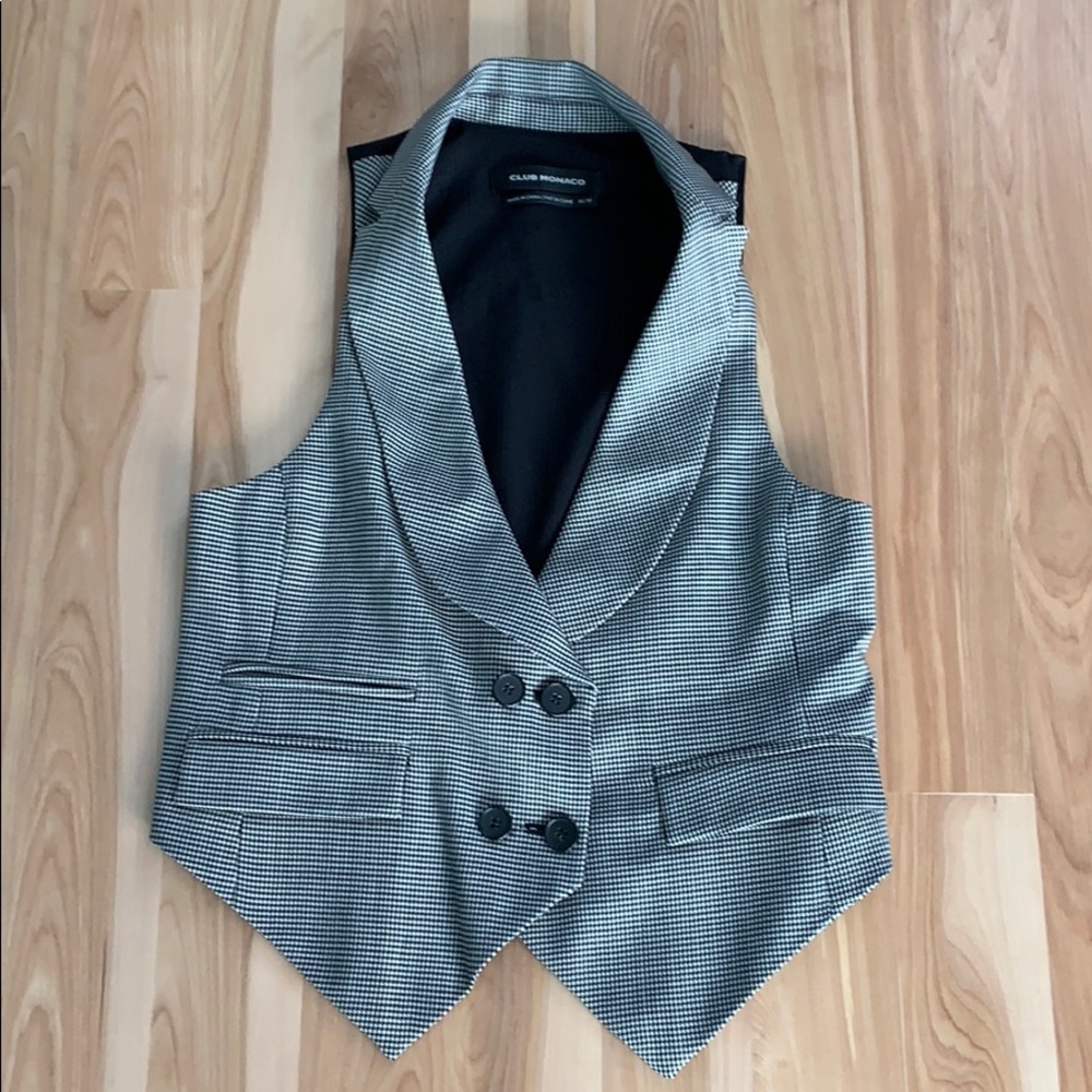 Black and white houndstooth best